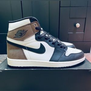 Nike Air Jordan 1 Og High Dark Mocha Mens Size 11